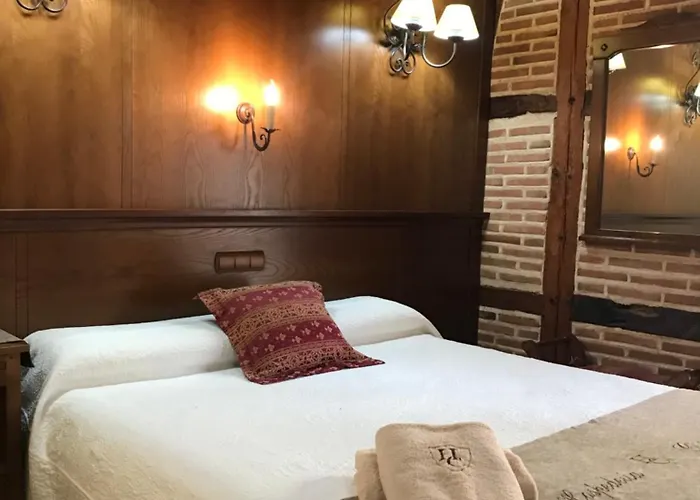 Hospederia Casa De Cisneros